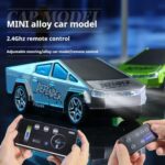 1:64 Mini Alloy 2.4Ghz Remote Control Car Children Rechargeable Model Car, Color: CO-5501E Gray - Image 3